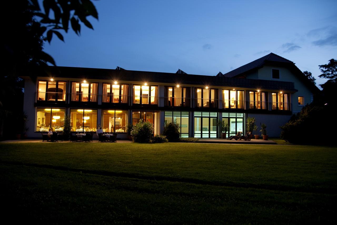 Hotel Alhartinger Hof 레온딩 외부 사진